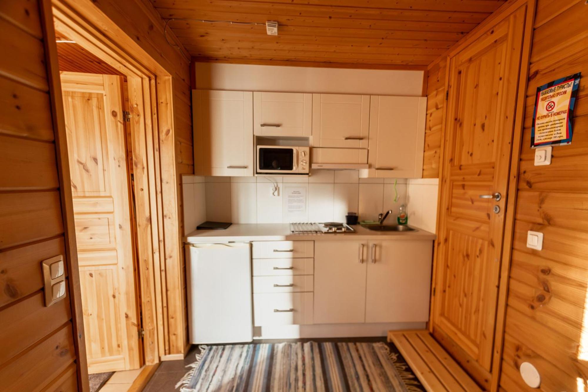 Motelli Rovaniemi Exteriör bild